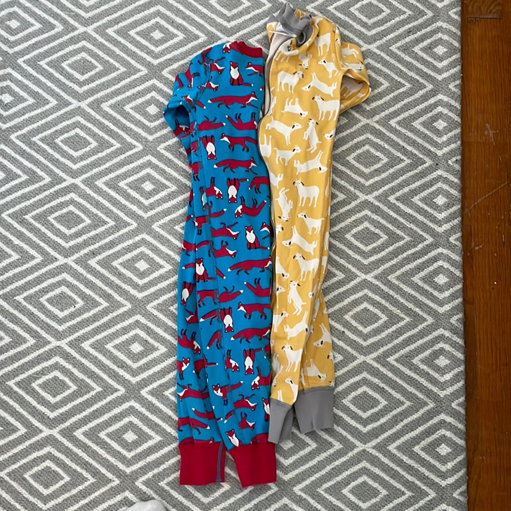 Hanna Anderssen, 2 pairs of 18-24 months pajamas